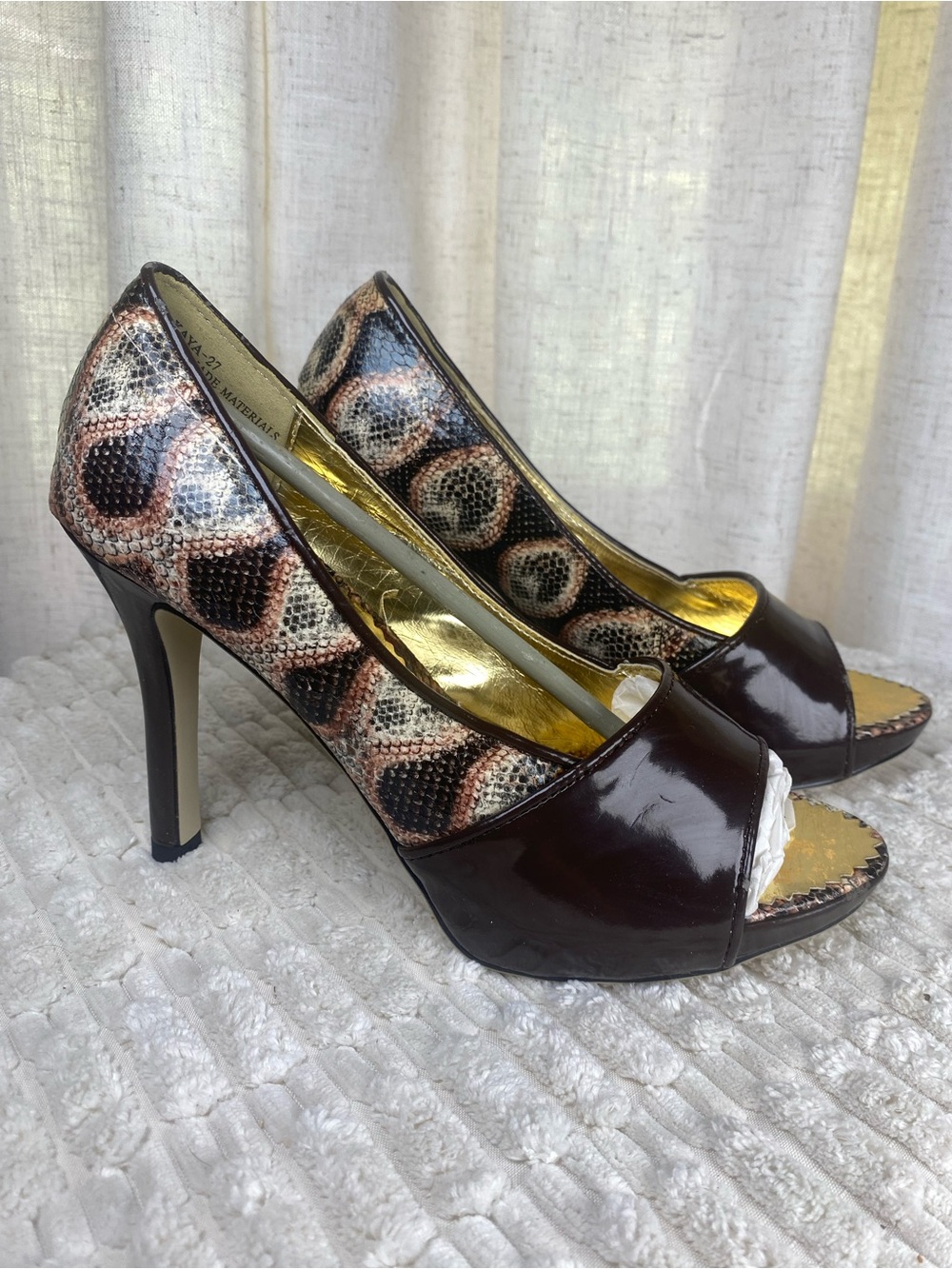 Redtoo KAYA-27 Brown Faux Snakeskin Peep Toe Platform Stiletto Heels 6.5